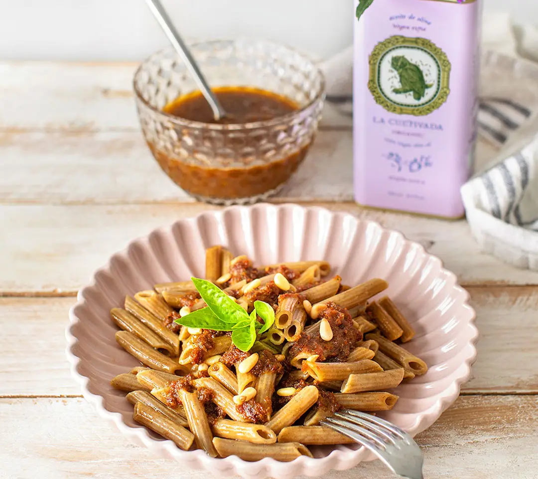 Receta de salsa pesto rosso con AOVE La Cultivada Hojiblanca